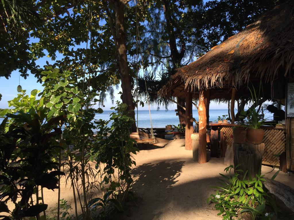 Cocobar&Bungalow'Kohjum Hotel Koh Jum Exterior photo