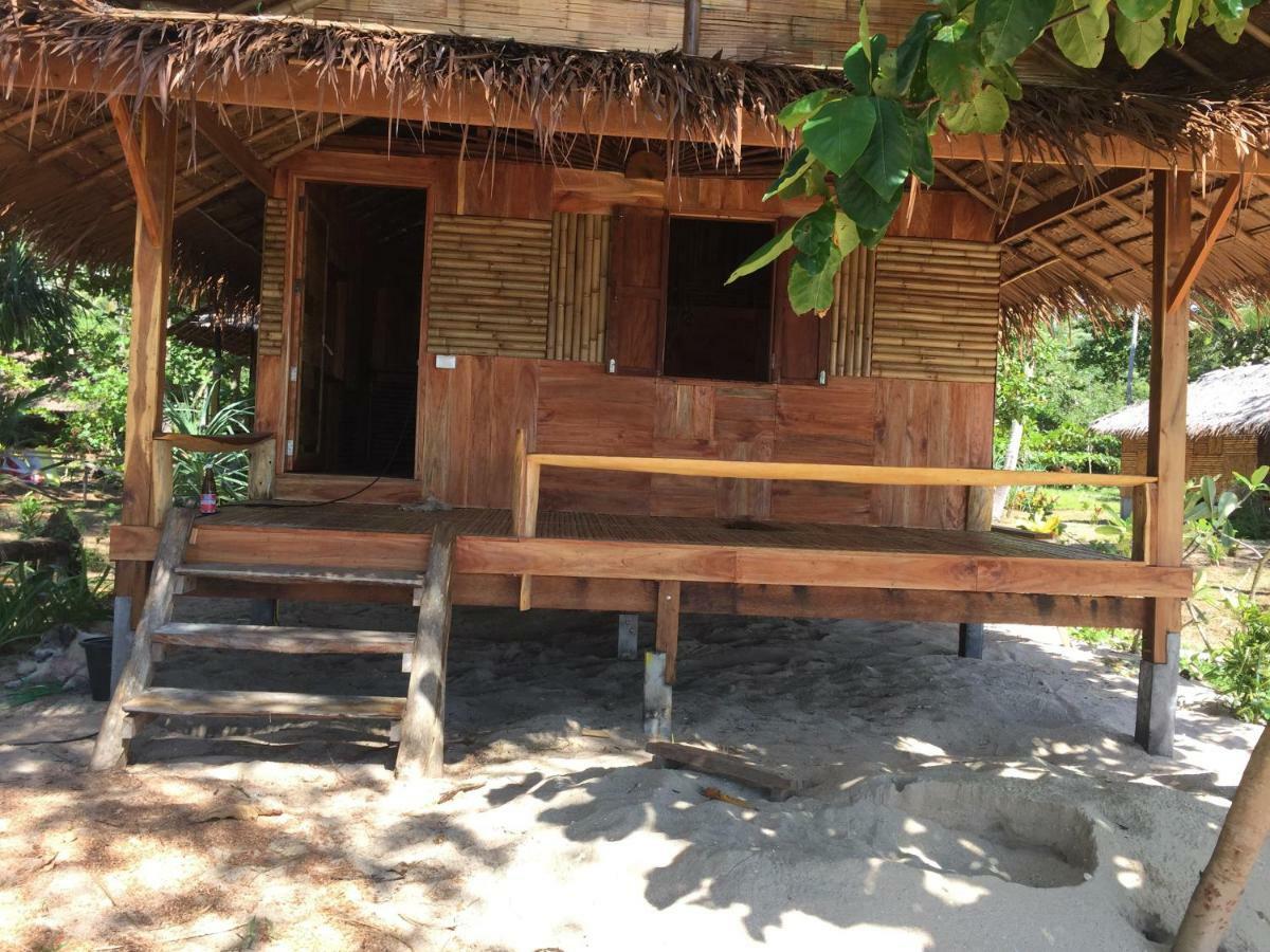 Cocobar&Bungalow'Kohjum Hotel Koh Jum Exterior photo